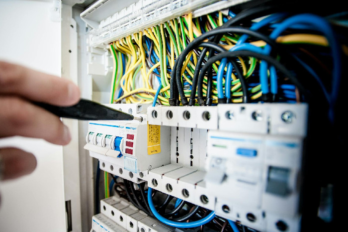ELECTRICISTA 24 H MADRID, electricistas en Madrid